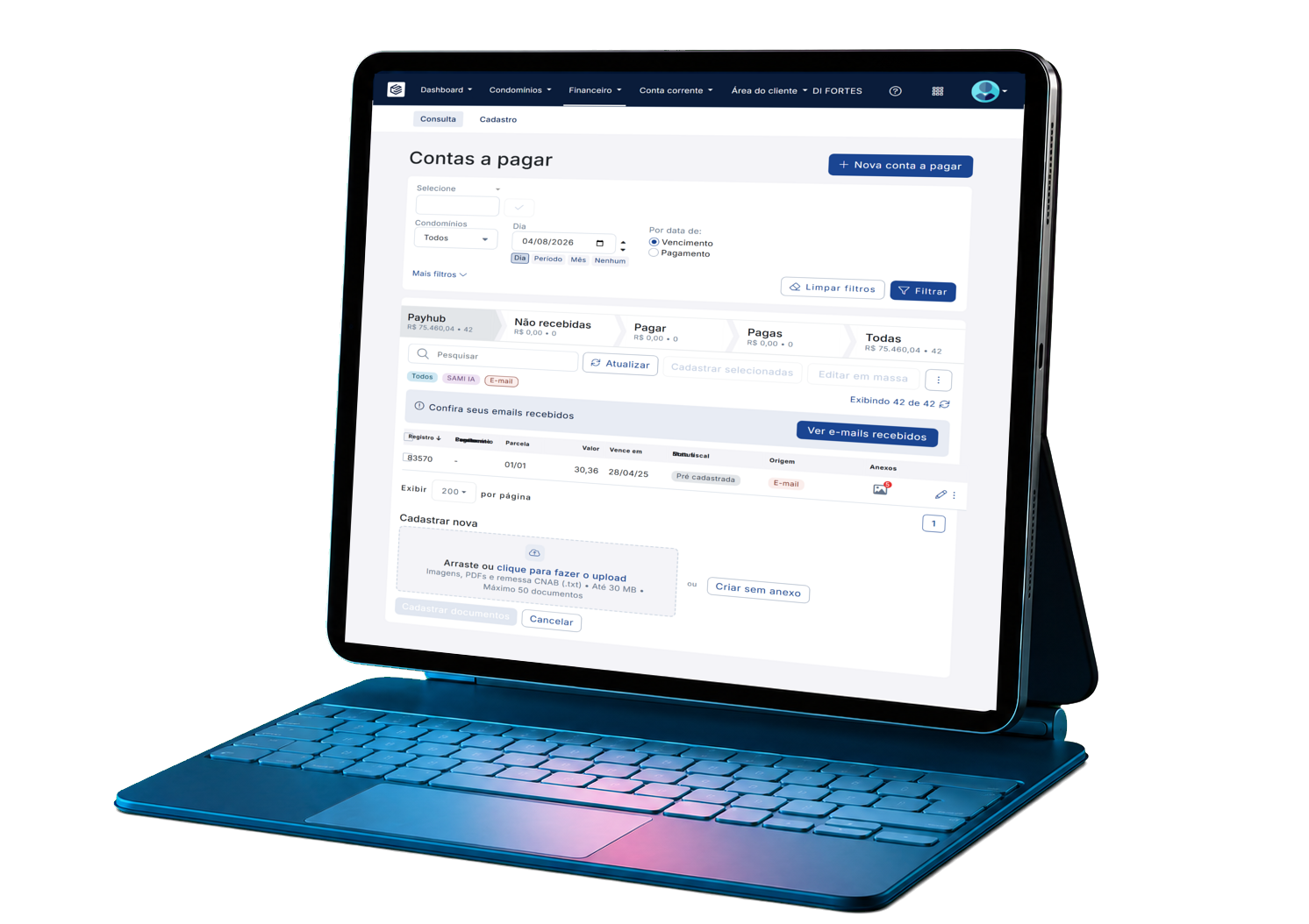 Painel de contas a pagar do Payhub aberto em um notebook